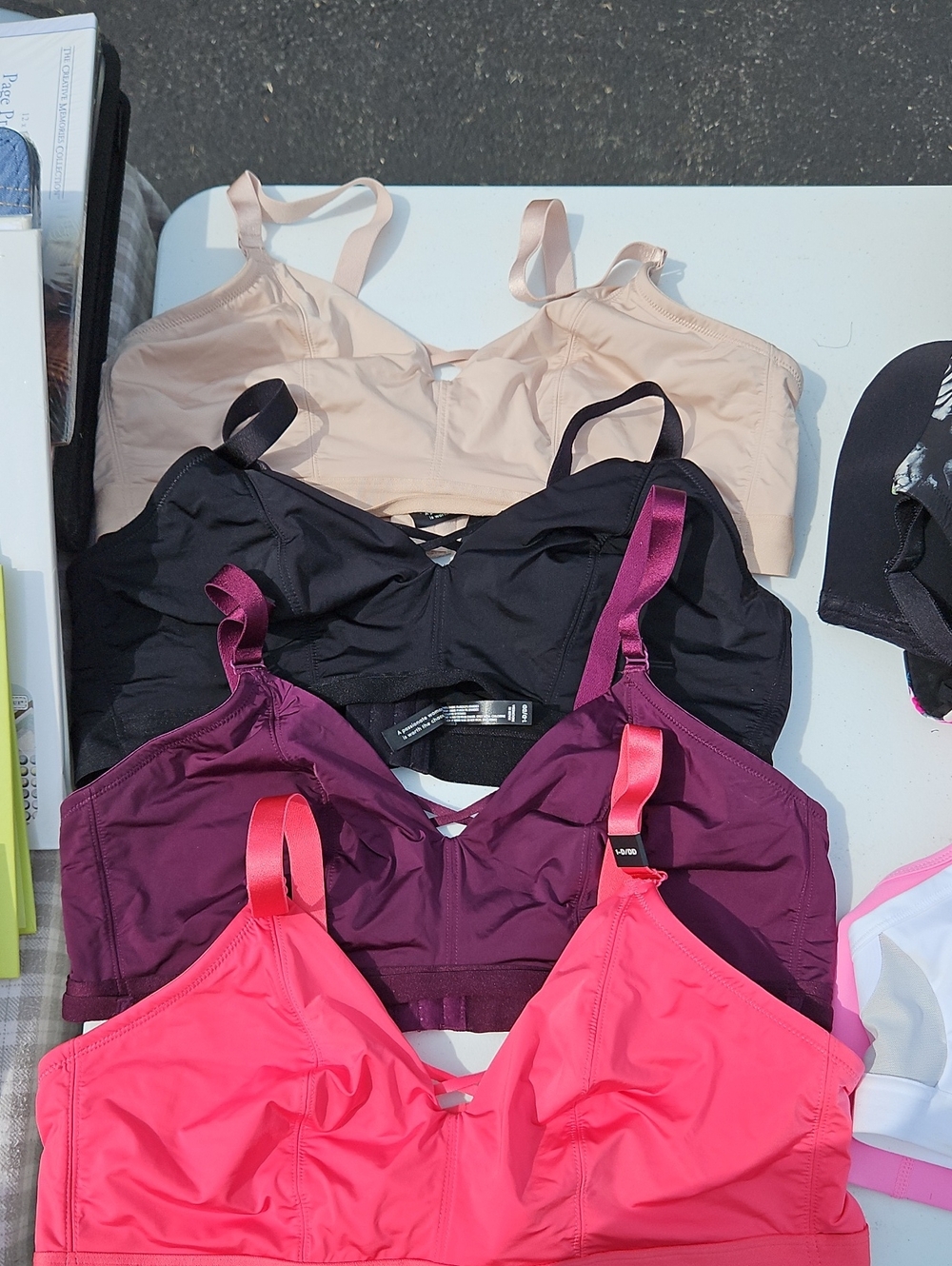 EUC Torrid Women's Wireless Bralette - Pink, Burgundy, Black, Nude (4 Bundle)